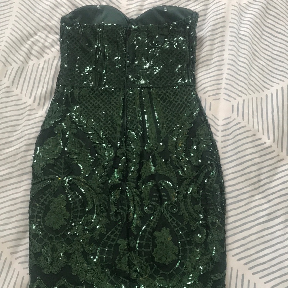 Emerald Sequin Gown - Picture 5 of 7